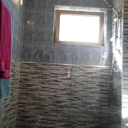 Guest house Vila Piratilor *
