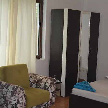 Vila Piratilor * Năvodari